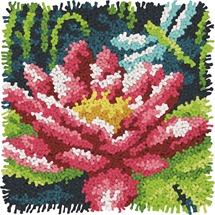 Lily Latch Hook Kit